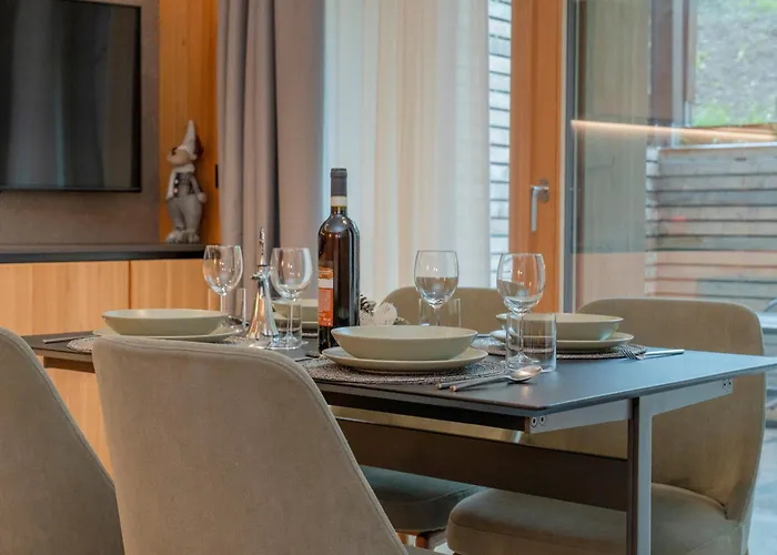 Borgo Plaza * 博尔米奥